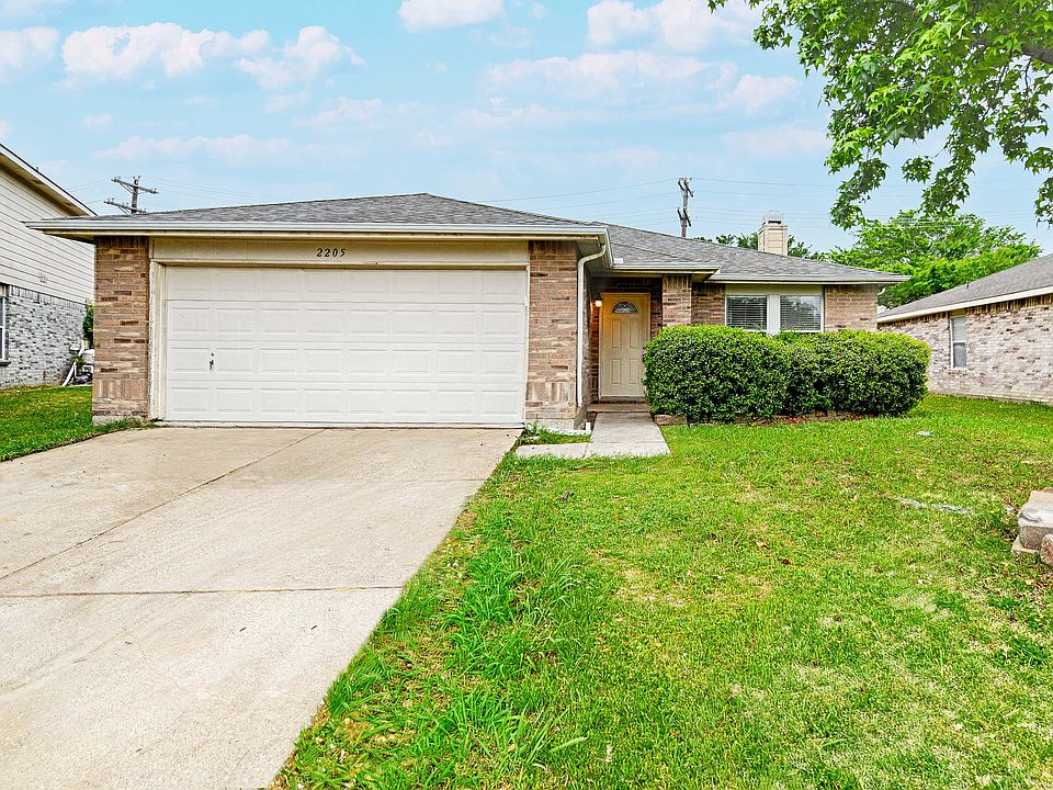 1st image of 2205 White Pine Dr