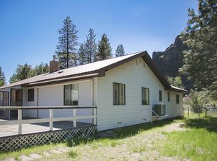 60 S Land Slide Rd, Naches, WA 98937