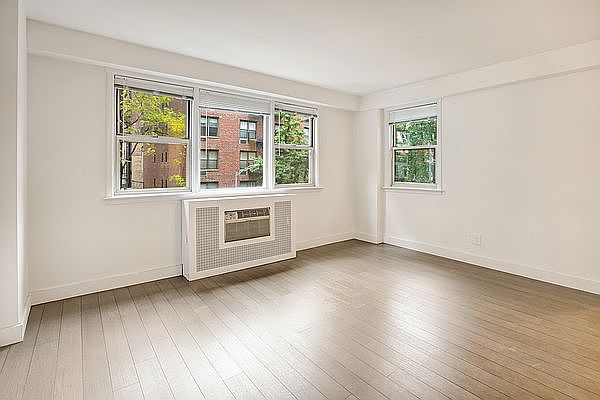 1st image of 145 E 27th St APT 2L