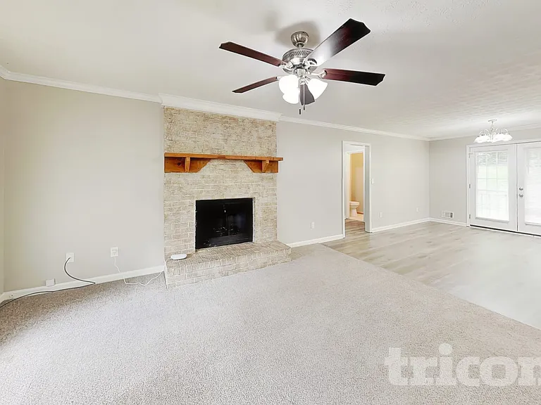 9159 Tara Dr SW — Photo 2