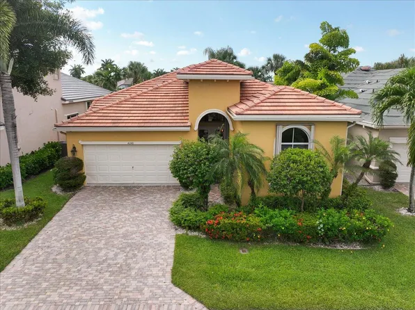 4248 Imperial Isle Drive, Wellington, FL 33449