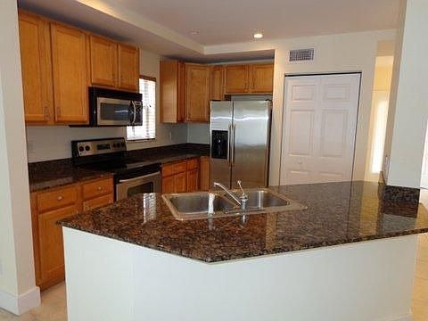 5th image of 13530 Mystic Dr #A-1