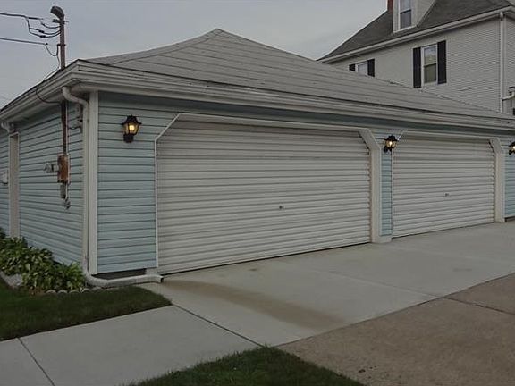 5th image of 514 Brandon St