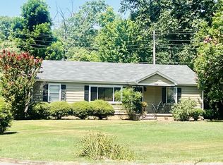 1320 Ingleside Ave, Florence, AL 35630