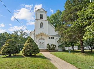 901 Maupin Ave, New Haven, MO 63068
