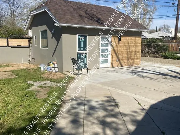 1504 Alta Vista Dr, Bakersfield, CA 93305