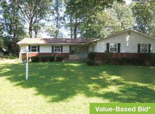 111 Lawnview Ave, Niles, OH