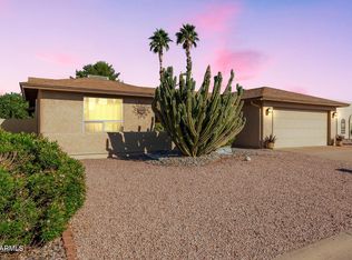 26433 S New Town Dr, Sun Lakes, AZ 85248
