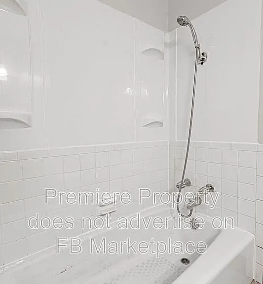 4329 Sterling Ave — Photo 8