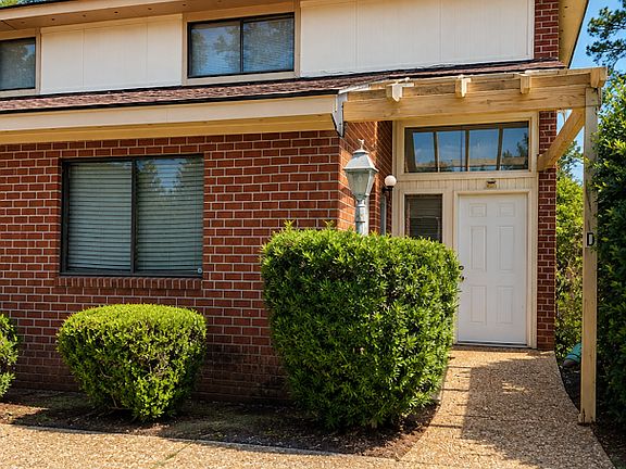 5th image of 1307 Baytree Dr APT D