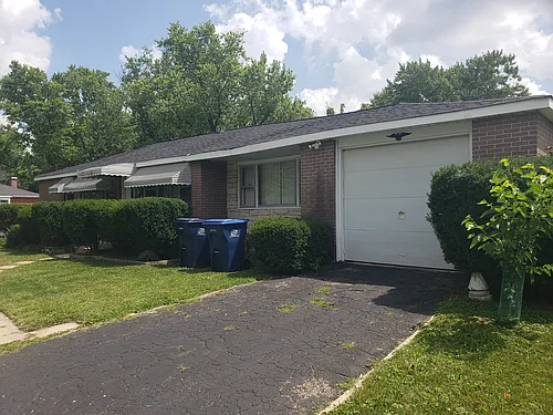 20821 N Dogwood St Photo 1