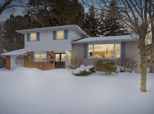 10 Crerar Blvd, Kingston, ON K7M 3P6