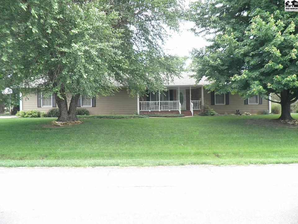 1st image of 4812 Sequoia St