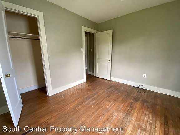 5th image of 1619 Sharon Dr