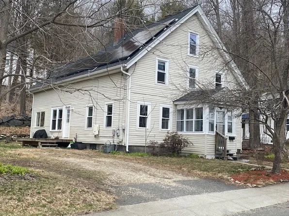 19 High St, Orange, MA 01364