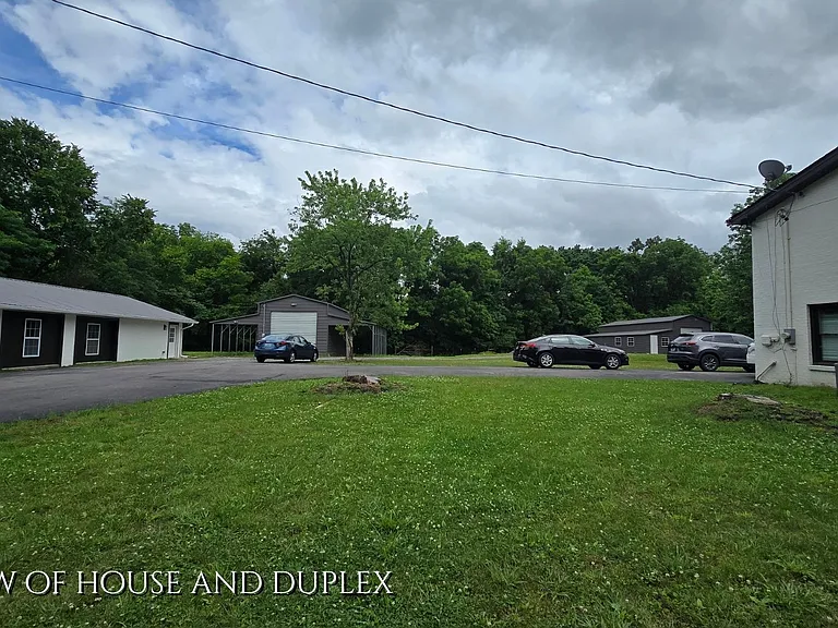 3169 Earhart Rd #B — Photo 23