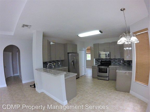 3rd image of 3730 NE 15th St