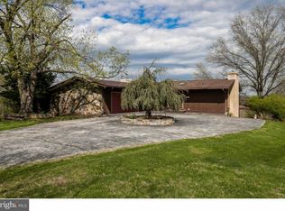 260 W Seven Stars Rd, Phoenixville, PA 19460