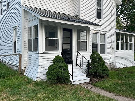 2nd image of 24406 Back St