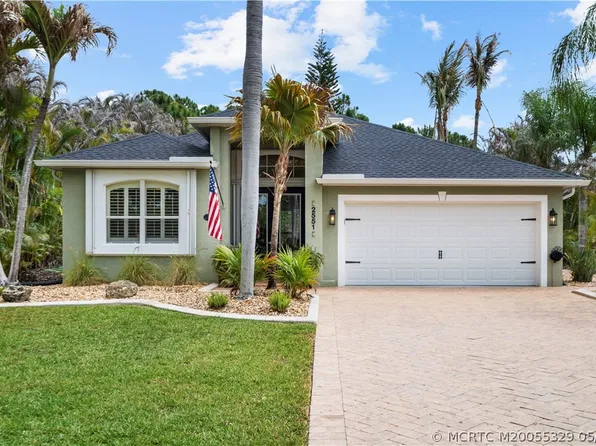 2551 NW Windemere Dr, Jensen Beach, FL 34957