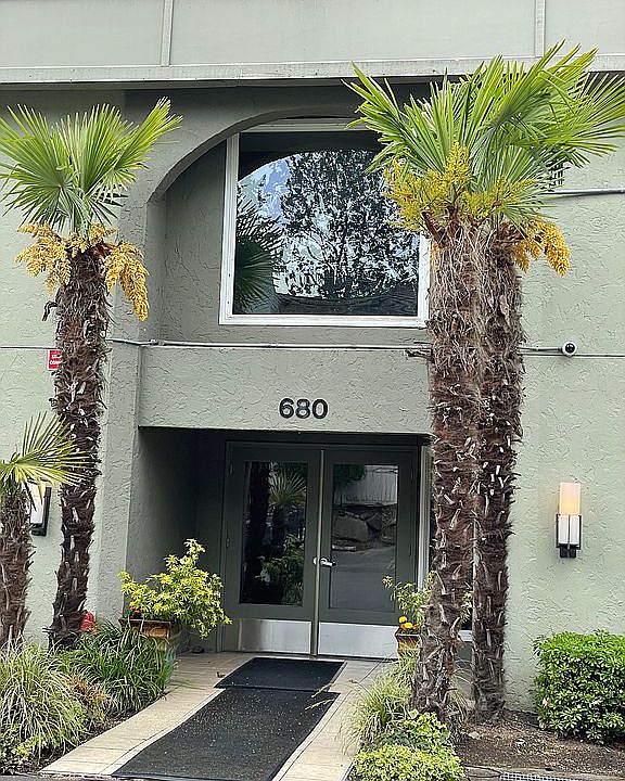 1st image of 680 122nd Ave NE APT 212