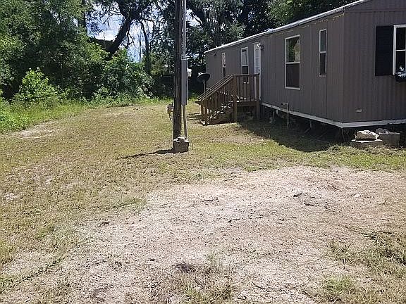 4th image of 1219 NW 12th Ave