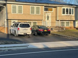 22 Holbrook Rd, Centereach, NY 11720