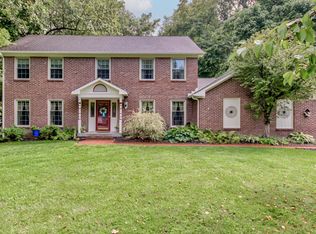 7045 W Amelia Dr, New Palestine, IN 46163