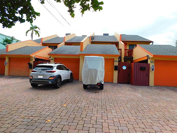 4th image of 797 S Riverside Drive #797