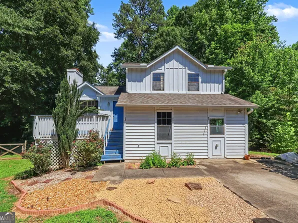 655 Harvard Dr, Lilburn, GA 30047