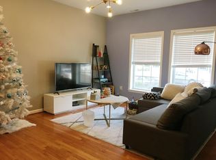 4463 Riverview Ln, Philadelphia, PA 19129