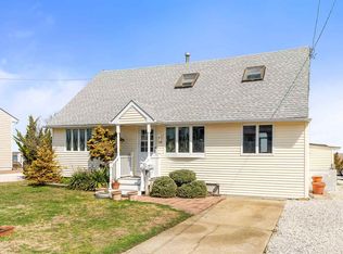12 Hallman Rd, Stone Harbor, NJ 08247