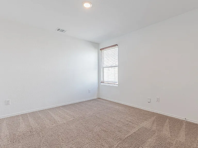 4310 Fluvial Cir — Photo 23