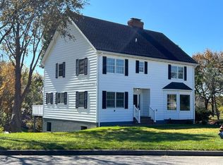10 S Cobblestone Ct, Fishersville, VA 22939