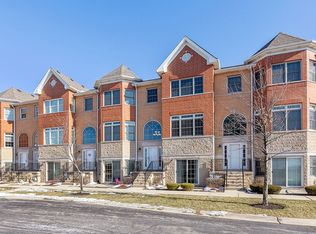 17959 Fountain Cir, Orland Park, IL 60467