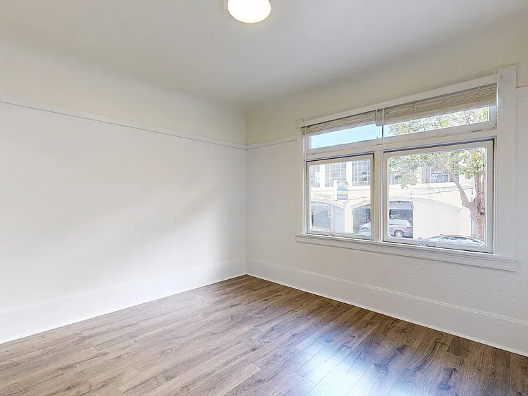 1740 Sacramento St #2 — Photo 3