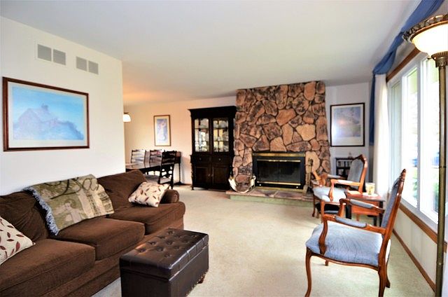 1st image of 5245 W 136th Pl