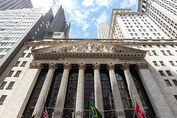 Rented by Douglas Elliman | media 18