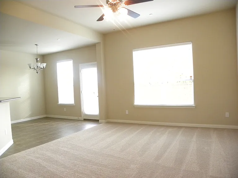 4664 Perthshire Ct — Photo 17