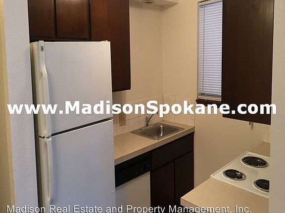 3rd image of 1336 W Garland Ave