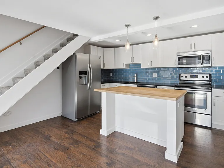 361 S Estes St #16 — Photo 11