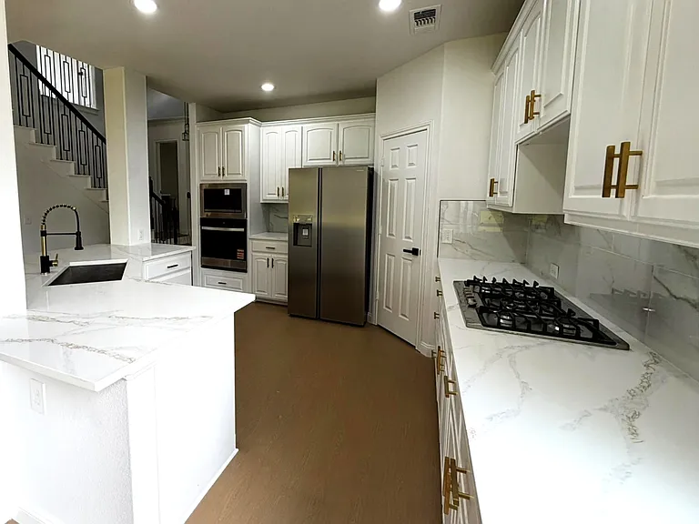 1709 Stapleton Dr — Photo 32