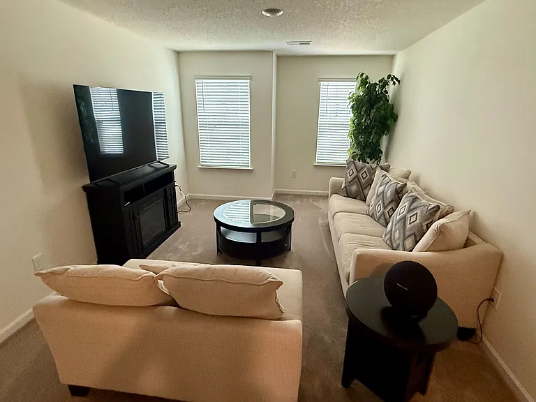 upstairs entertainment room
