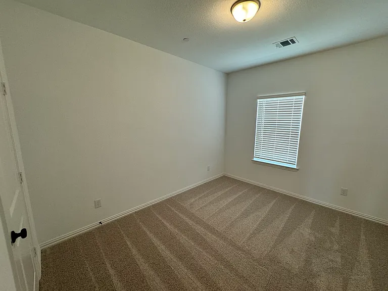 1278 Daybreak Dr — Photo 28