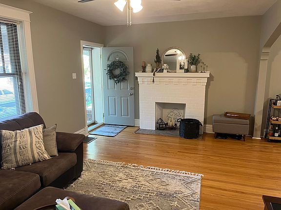 2nd image of 4922 Holly Hills Ave