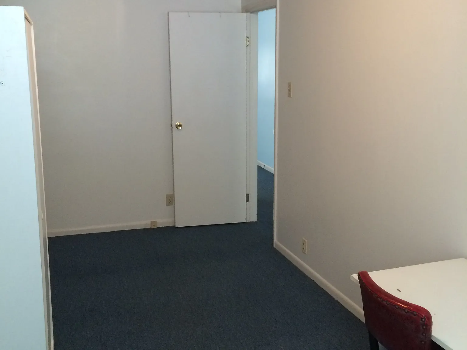 2 bed, 750 sqft, $1,700 — Photo 3