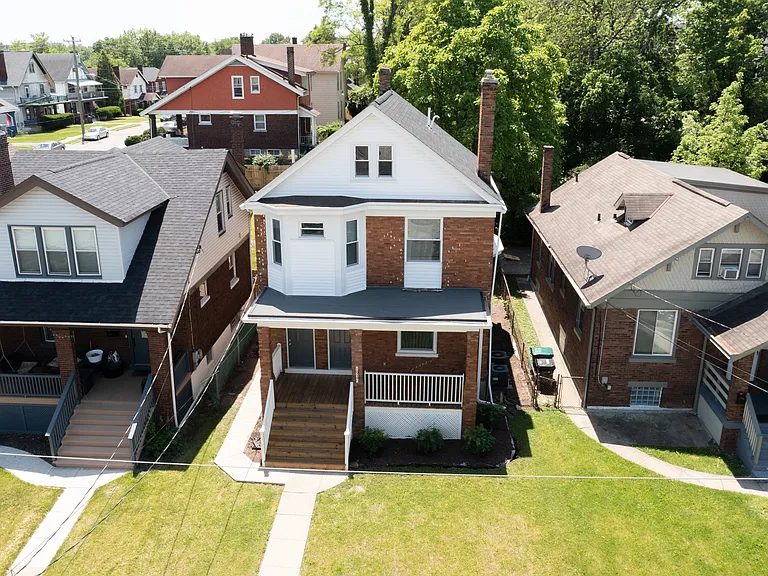 1917 Crane Ave #2 — Photo 16