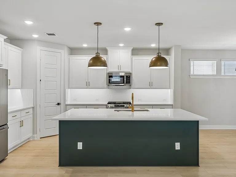 4816 Maxwell Dr — Photo 10