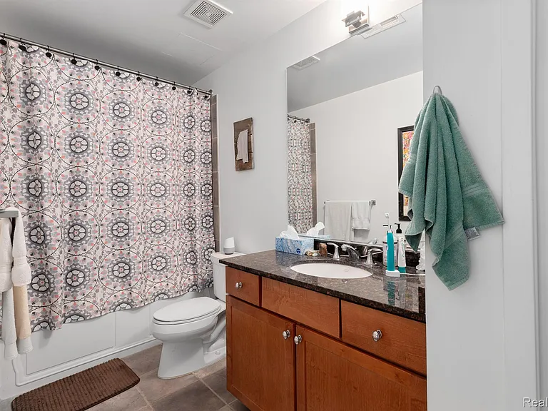 3670 Woodward Ave #506 — Photo 21