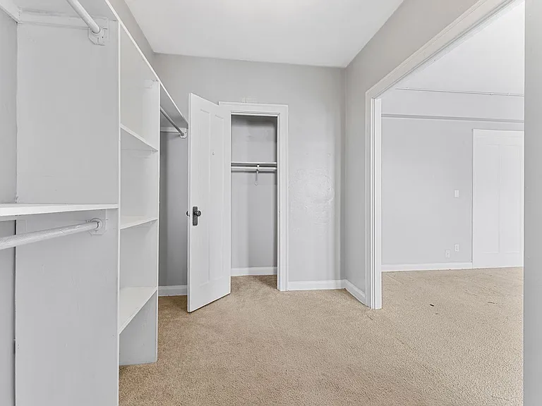 Penn Arts Apartments — Photo 39